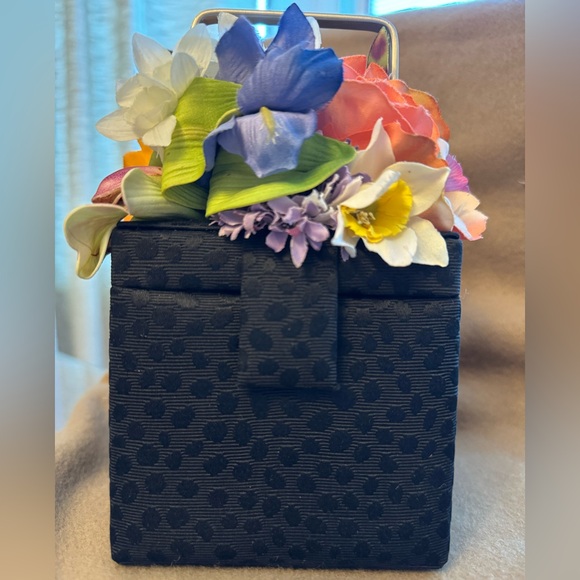 NWOT Moo Roo Floral Statement Bag - Picture 5 of 8